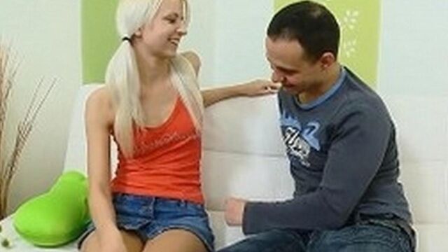 Брат лишил девственности сестру