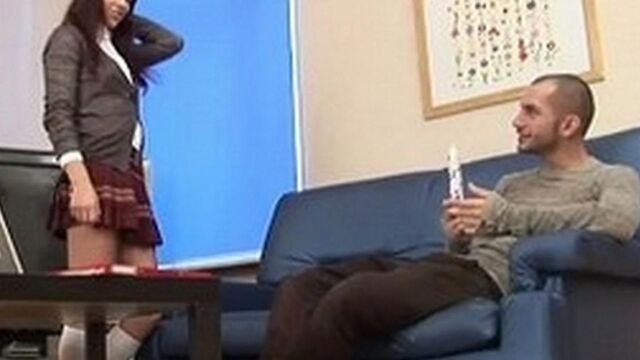 Анал с русской брюнеткой