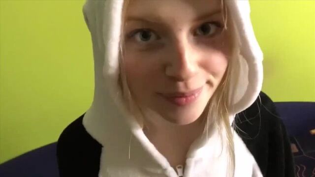 ТЕЛЕГА @FANS_TG РАЗВЕЛ НА СЕКС МОЛОДУЮ РУССКУЮ КРАСАВИЦУ