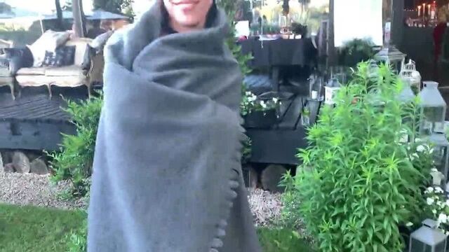 порно 72366 - Отсос члена на вечеринке гламурной чики - порно видео, порно онлайн, смотреть порно, HD Порно, Большие Члены, Мине