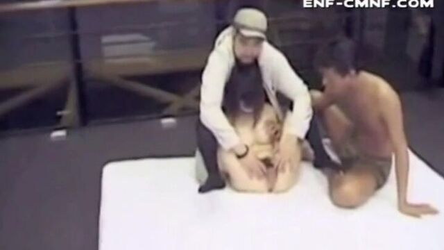 Японское ENF-CMNF-видео – нервная актриса готовится к своим первым эротическим съёмкам