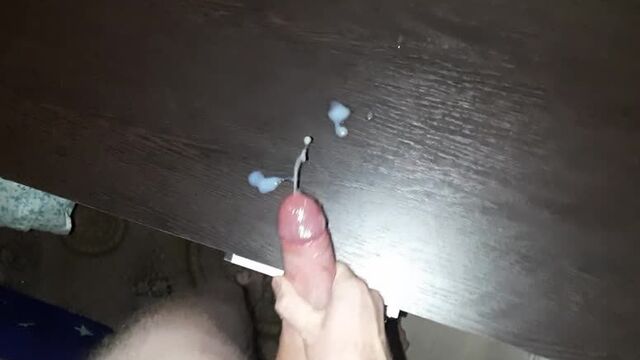 TimonRDD #15 [#rus #teen #wank #noface] Когда все уснули, парень решил вздрочнуть в своей