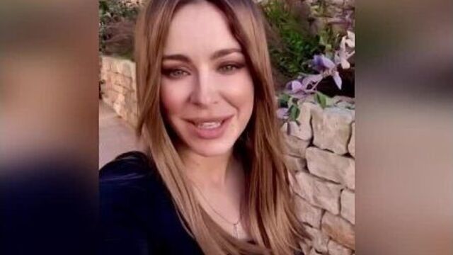 Ани Лорак вышла на связь