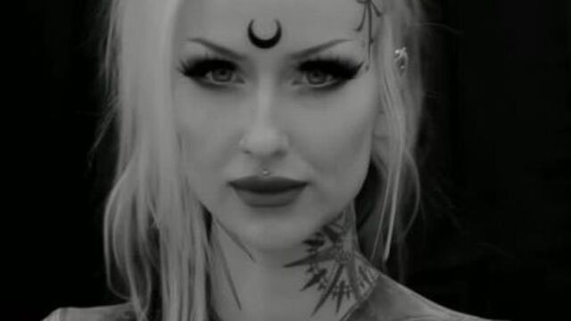 Dark - Lovers In The Dark (Official model Shelly D'Inferno) секси клип музыка sexy music video clip explicit HD 1080p Gothic