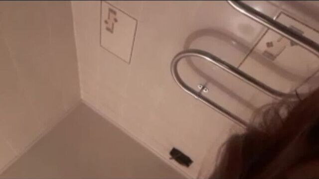 Казашка на унитазе №217 друг вокруг Секс трансляция