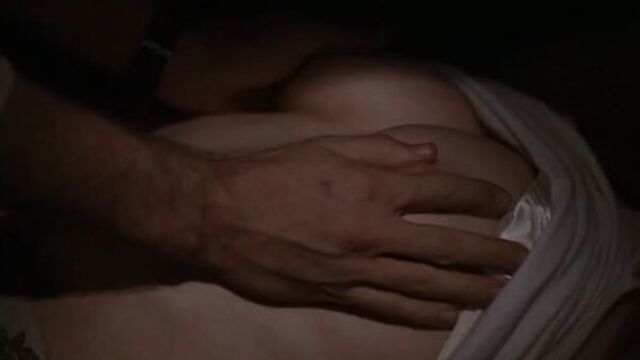 сексуальное насилие(изнасилование,rape) из фильма: Macon County Jail(Тюрьма округа Мэкон) - 1997 год, Элли Шиди