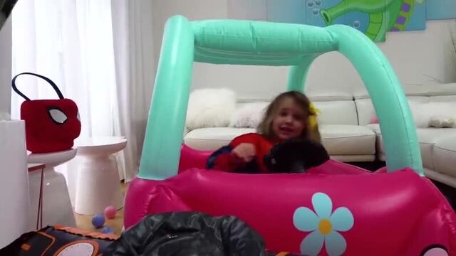 Макс и Катя спасают игрушки