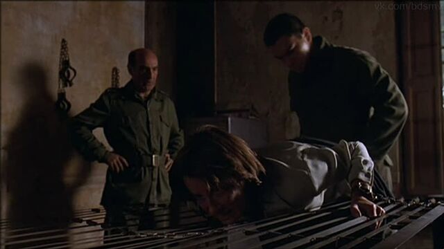 сексуальное насилие(изнасилование,rape) из фильма: Мечтая об Аргентине(Imagining Argentina) - 2003 год