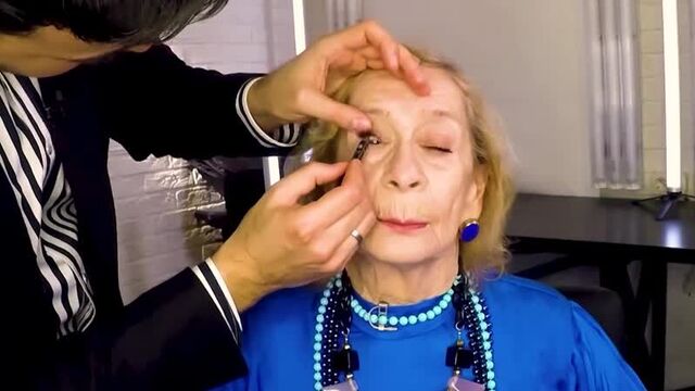 Как краситься в 80 лет - МАКИЯЖ ДЛЯ ЗРЕЛЫХ ЖЕНЩИН - Хорошо за 50