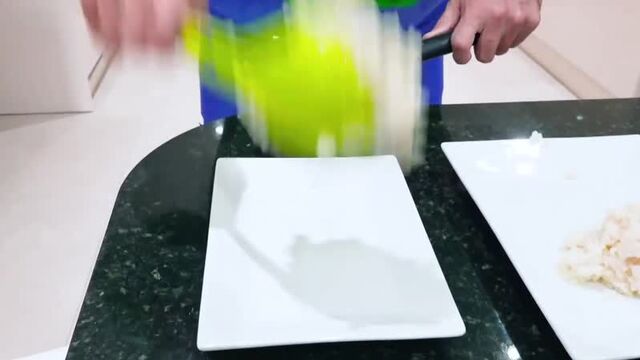 Макс и Катя в Масках