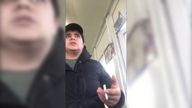 Поставил на колени казака, унизил и разаслал ролики друзьям