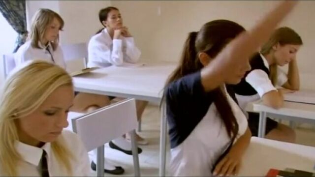 Плохие студентки /Bad students girls