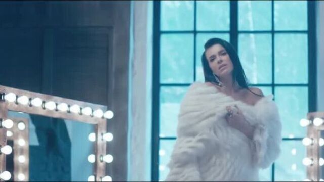 (Видеоклип) Елена Темникова - Импульсы города