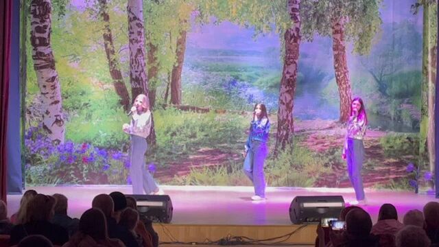 "ДЕРЖИ" Студия эстрадного вокала Сияние (cover Билан)