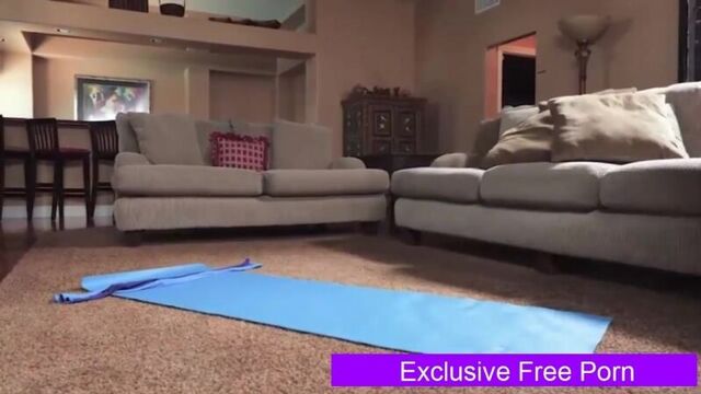 Ева Нотти развлекается с мальчиком-пиццей