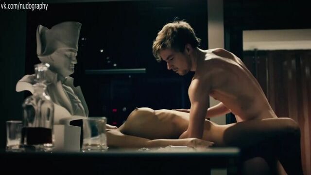 Голая Паулина Андреева [секс, порно, минет, попа, сиськи, киска, член, оргазм]