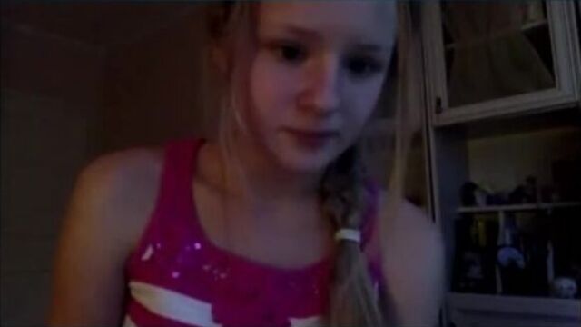 Порно фильм бесплатно: русские студенты устраивают горячий разврат