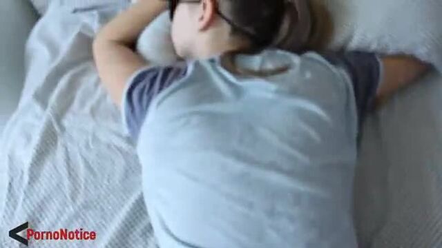 СТУДЕНТ ТРАХНУЛ СТУДЕНТКУ 