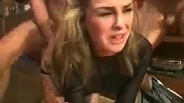 Заставил жену ебаться с друзьями Wife forced to hard sex with husbands friend and enjoy it [порно мамки инцест секс милф фулл