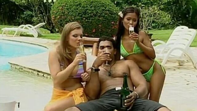 Private - Tropical 24 - Sexy Business