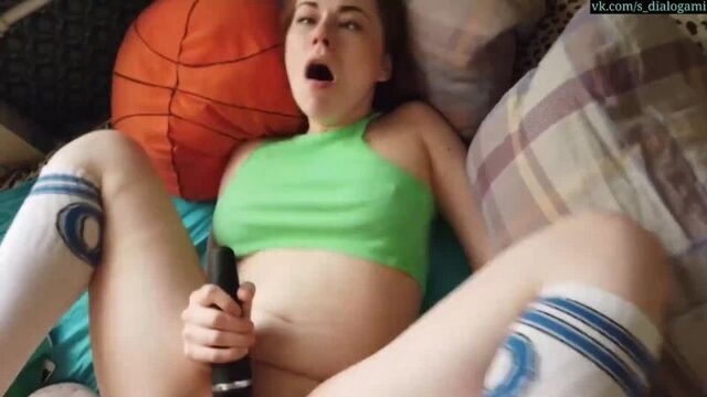 5.08 "Я так быстро никогда не кончала!" Кончила на 4.50 (XCreamMollyX)