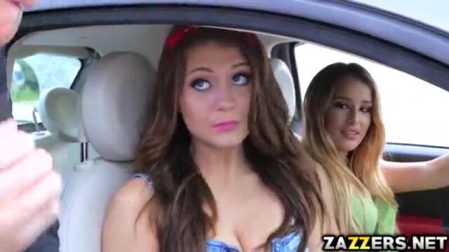 полицейский выебал двух шлюх сосет,миньет,порно,анал,секс,красивая девушка,домашка,русское порно,эротика,грудь,porn,sex,girl,кун