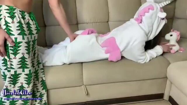 Трахнул маленькую девственную пони! Порно на ~10 минут