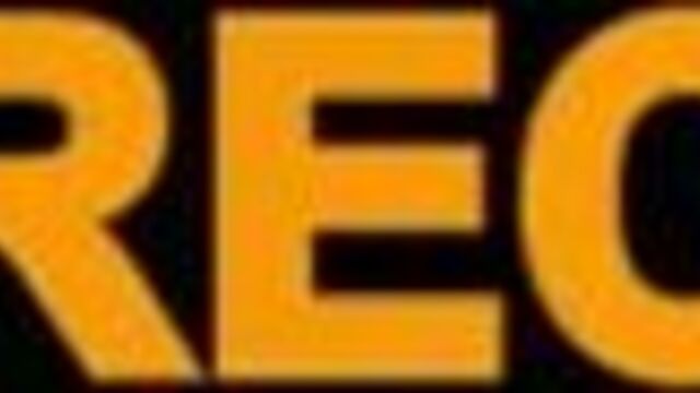 Быстрая дрочка парню пока мама за стеной