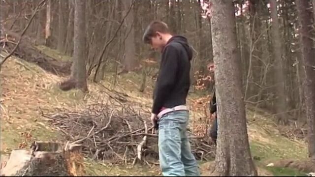 Гей порно в лесу, публичное, анальный секс
