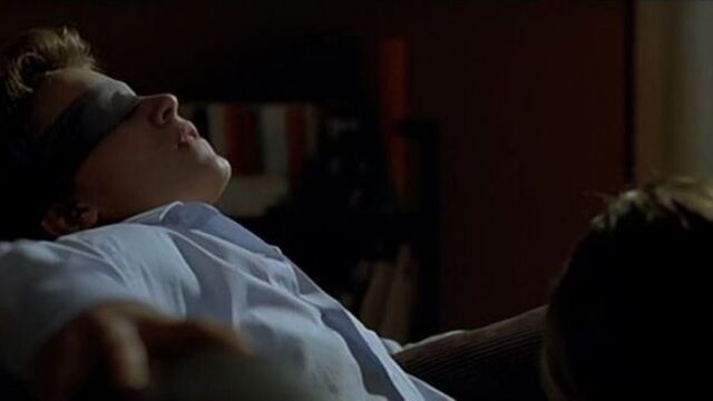 Гей сделал минет 16-летнему подростку Секс сцены из фильмов