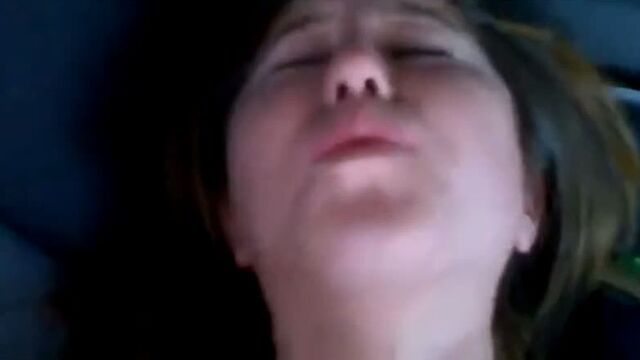 Молодую украинку трахнули в машине на камеру, домашнее порно слив