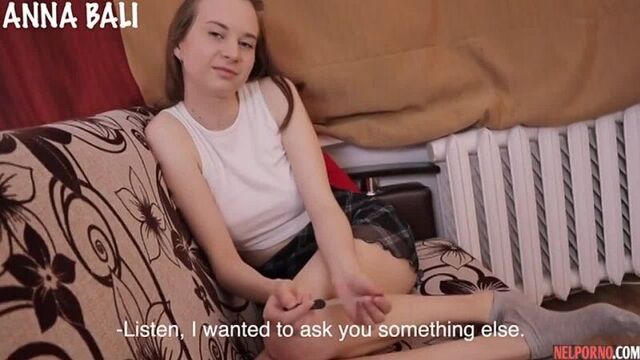 Парню понравилась мокрая киска русской подруги, а не игрушка - Порно онлайн