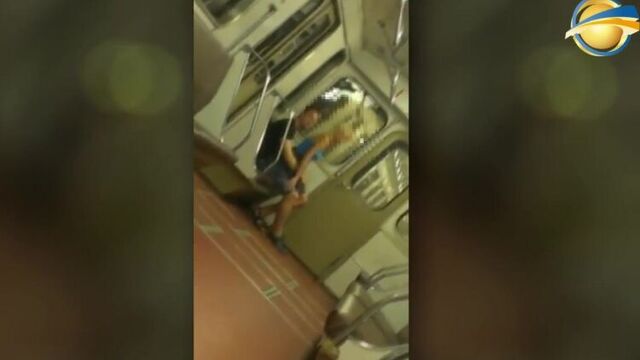 секс в метро 09.08.15 в 1:15