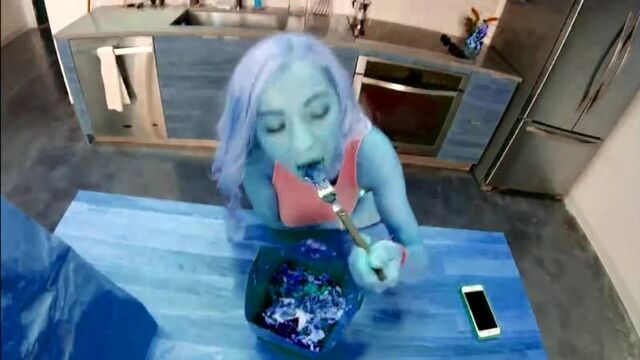 Kenzie Reeves – snack - Кензи Ривз – перекус порно пародия.порно бразерс.красивая девушка.эротика