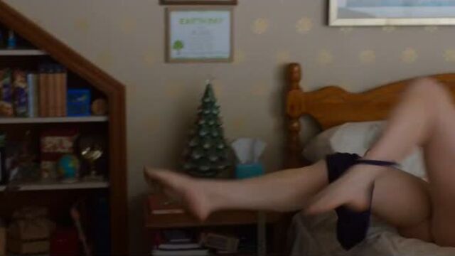 Mackenzie Davis Nude, Kristen Stewart - Happiest Season (2020) HD 1080 / Маккензи Дэвис, Кристен Стюарт - Самый счастливый сезон