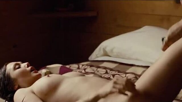 Элизабет Олсен(Elizabeth Olsen) голая грудь секс инцест в фильме Олдбой(2013)