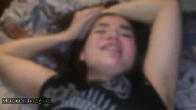 "Бля, щас кончу!!... Пиздец я потекла..." (домашнее русское порно кончила оргазм с диалогами разговорами)