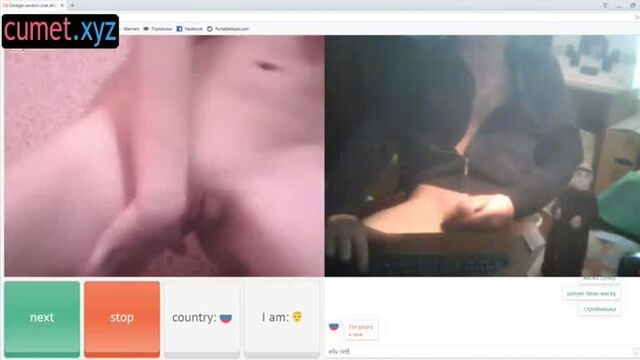 Молоденькая девочка в видеочате кумит приласкала свою дырочку перед вебкой, пока я не кончил - мой вирт