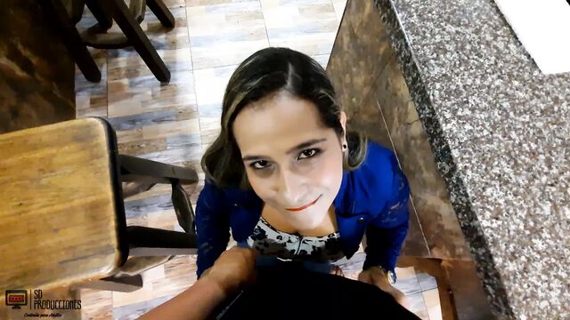 Сделай хорошее экономическое предложение неизвестной девушке, и я в итоге трахаю ее-сперму в киску - порно на испанском