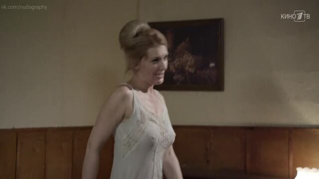 Елена Котельникова в сериале "Экспроприатор" (2019) - Серия 11 HD 1080p Голая? Грудь!