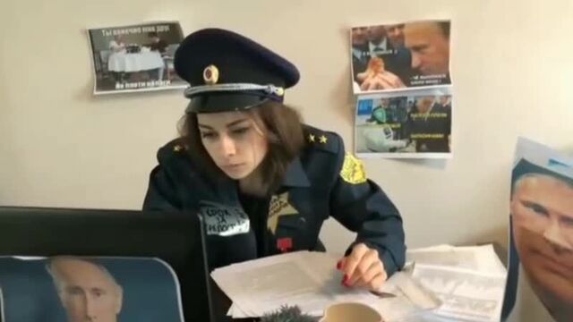 Выебал за взятку в жопу русское порно xxx миньет минет отсос раком кунилингус хентай 18+ отец и дочь лесби милфа БДСМ брюнетка