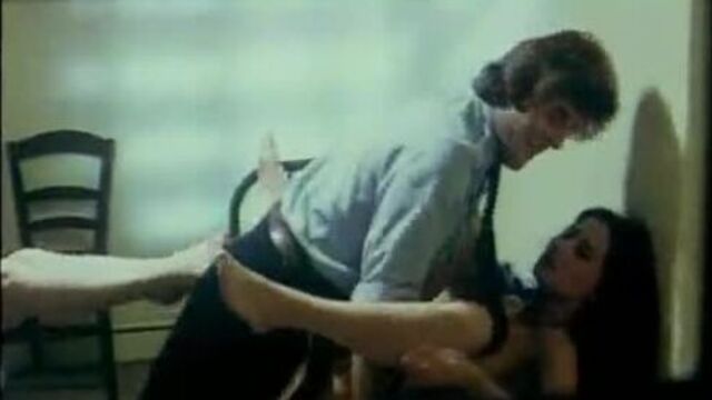 Ретро-Порно:_Prisons Tres Speciales Pour Femme 1982 - Christine Black