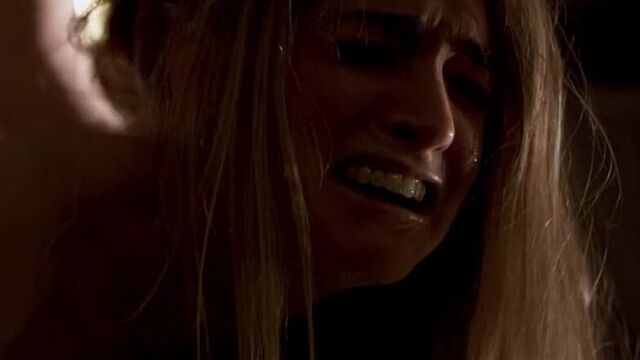 Связанную девушку жестко насилуют в анал. https://t.me/eroscena