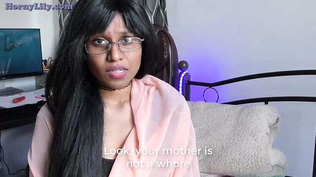 Возбужденная ролевая игра мама-сын на хинди (с английскими субтитрами)