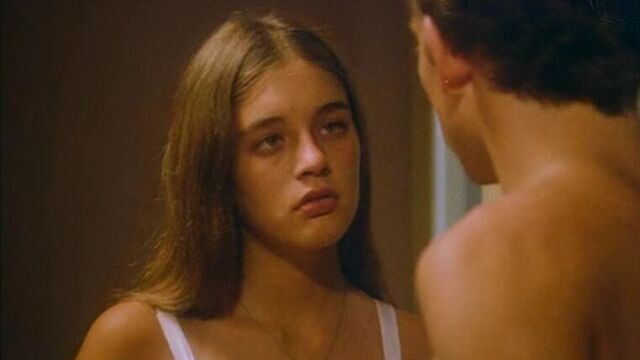 Эротические сцены из: "Горячая жевательная резинка: Мороженое на палочке" / Eskimo Limon, 1978