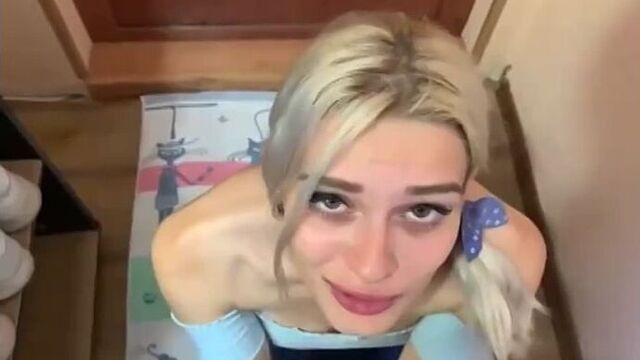 Какая красивая киска