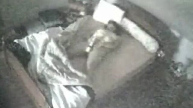 Мастурбация вибратором Magic Wand ( скрытая камера )