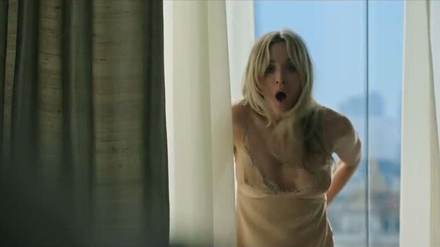 Кейли Куоко - Бортпроводница / Kaley Cuoco - The Flight Attendant ( 2020 )