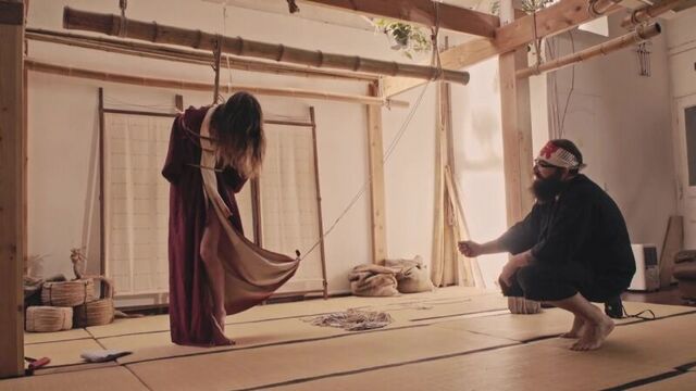 Чувственный пример шибари (БДСМ), 18+