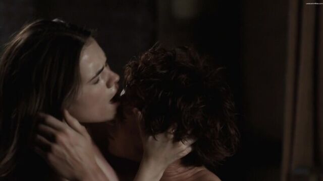 Хейли Этвелл (Hayley Atwell sex scenes in "The Pillars of the Earth" 2010)